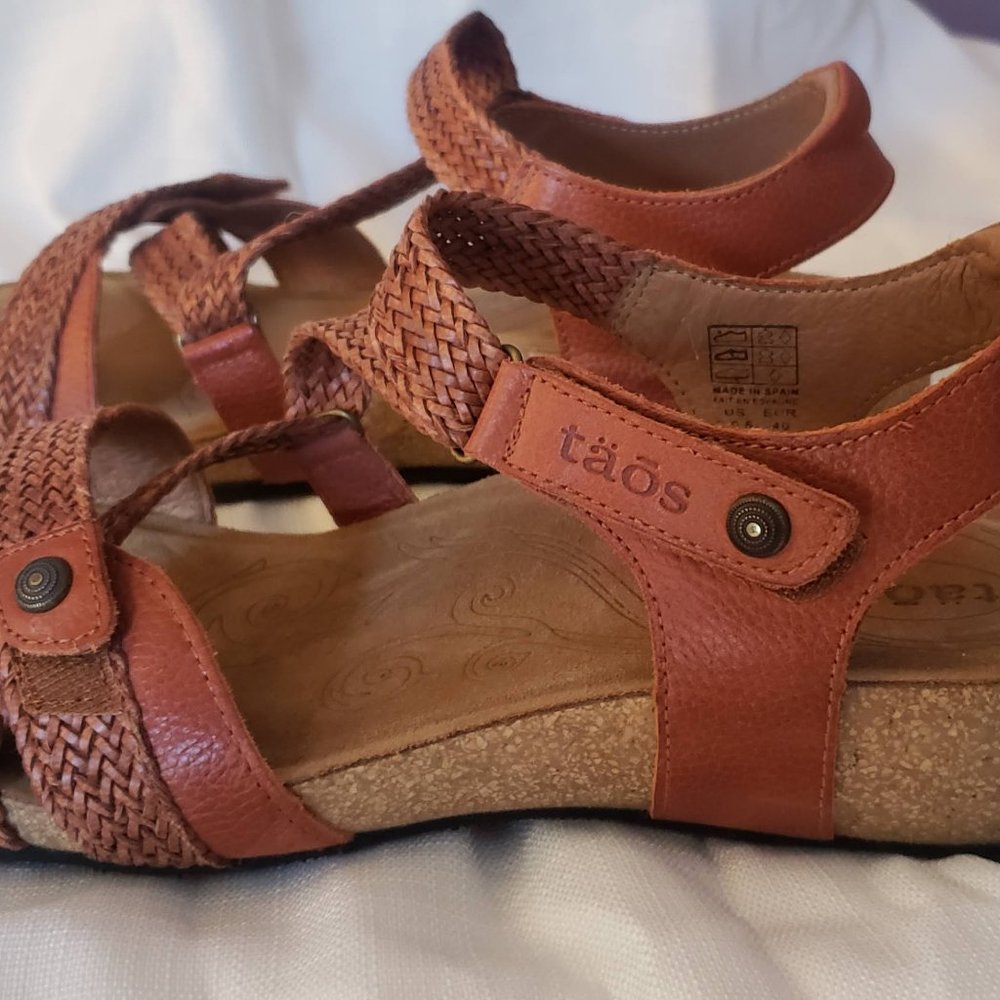 New Taos sandal
